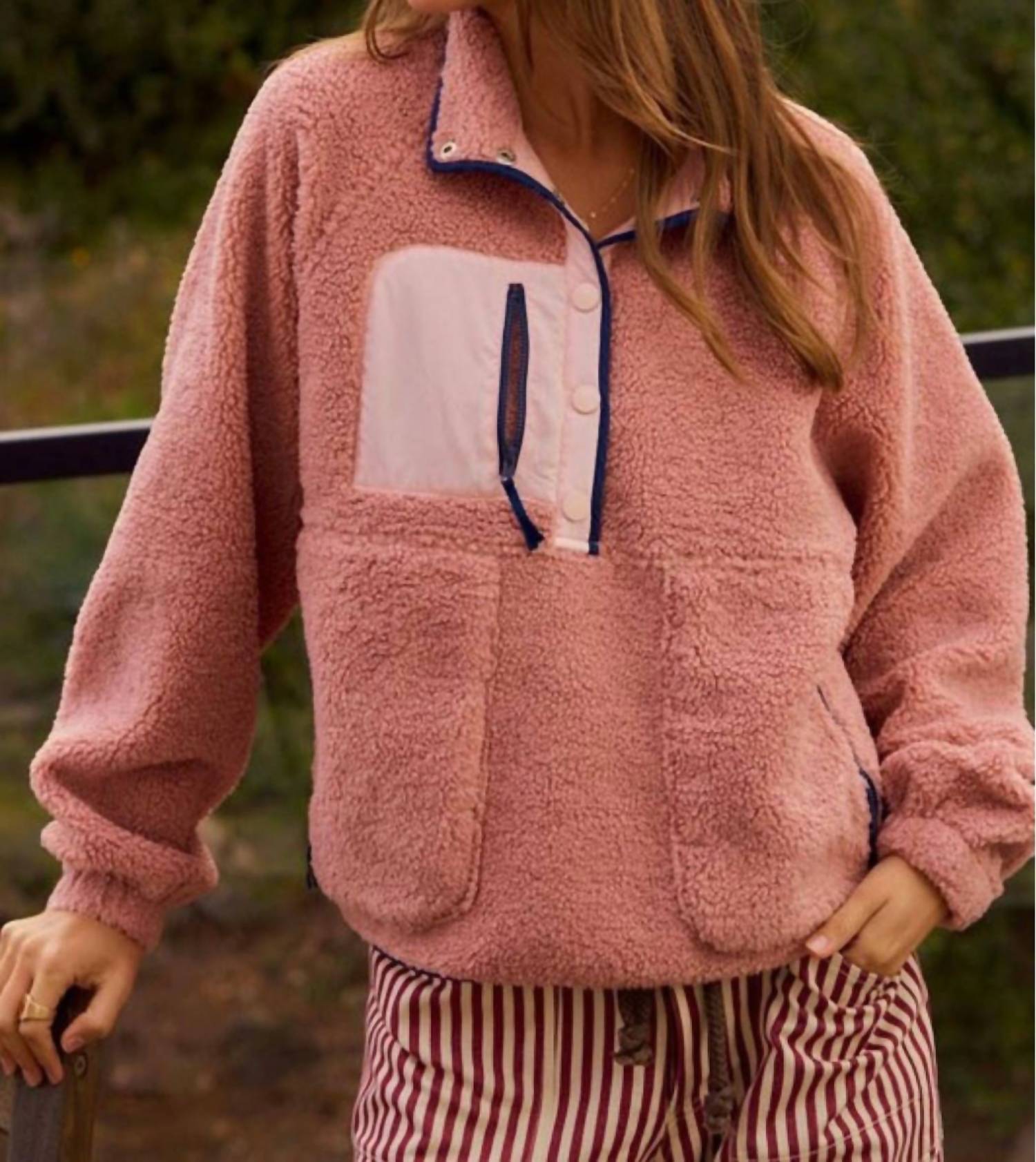 Lovlov - Daily Colorblock Button Pullover