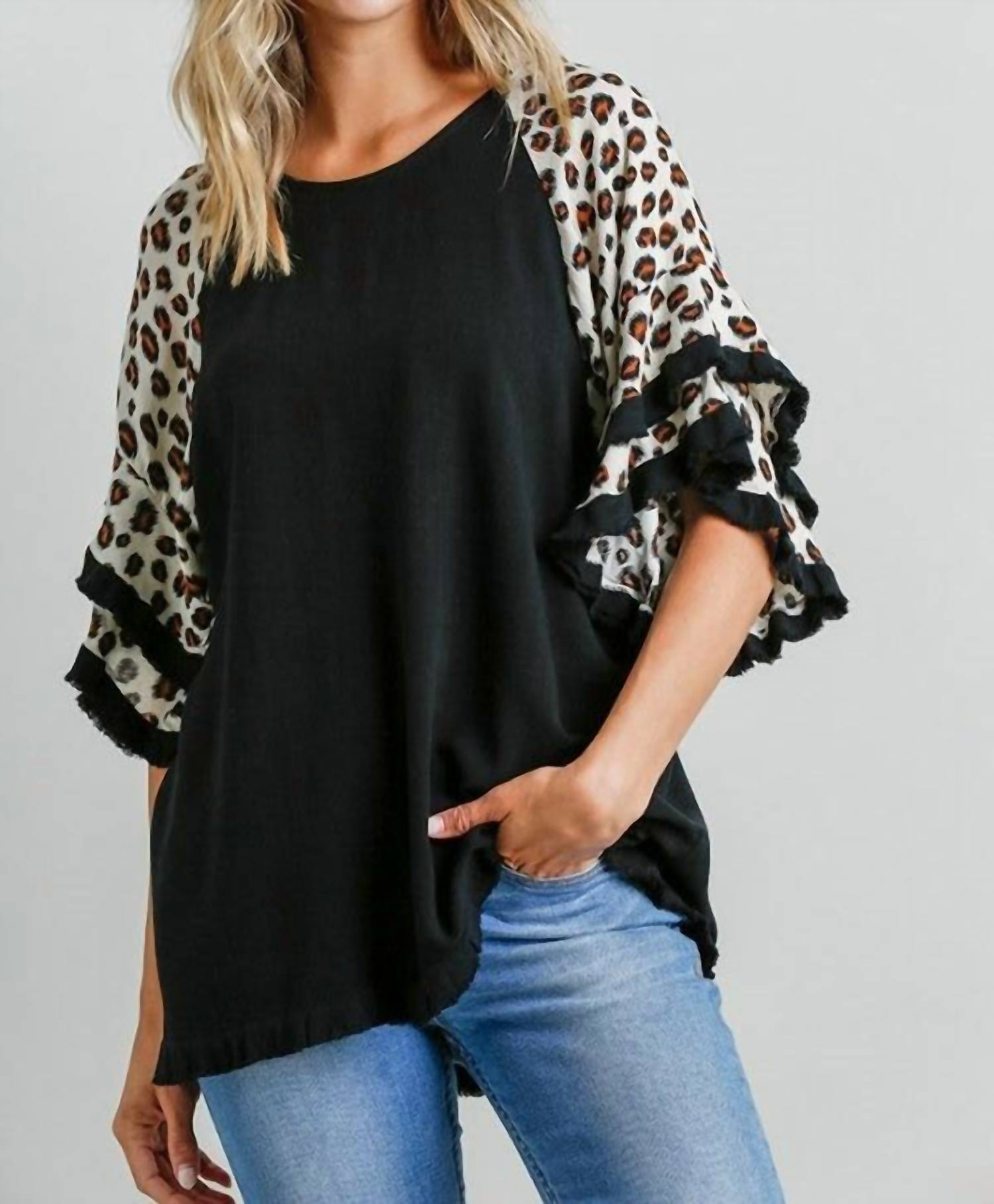 Umgee - Leopard Bell Sleeve Layered Top