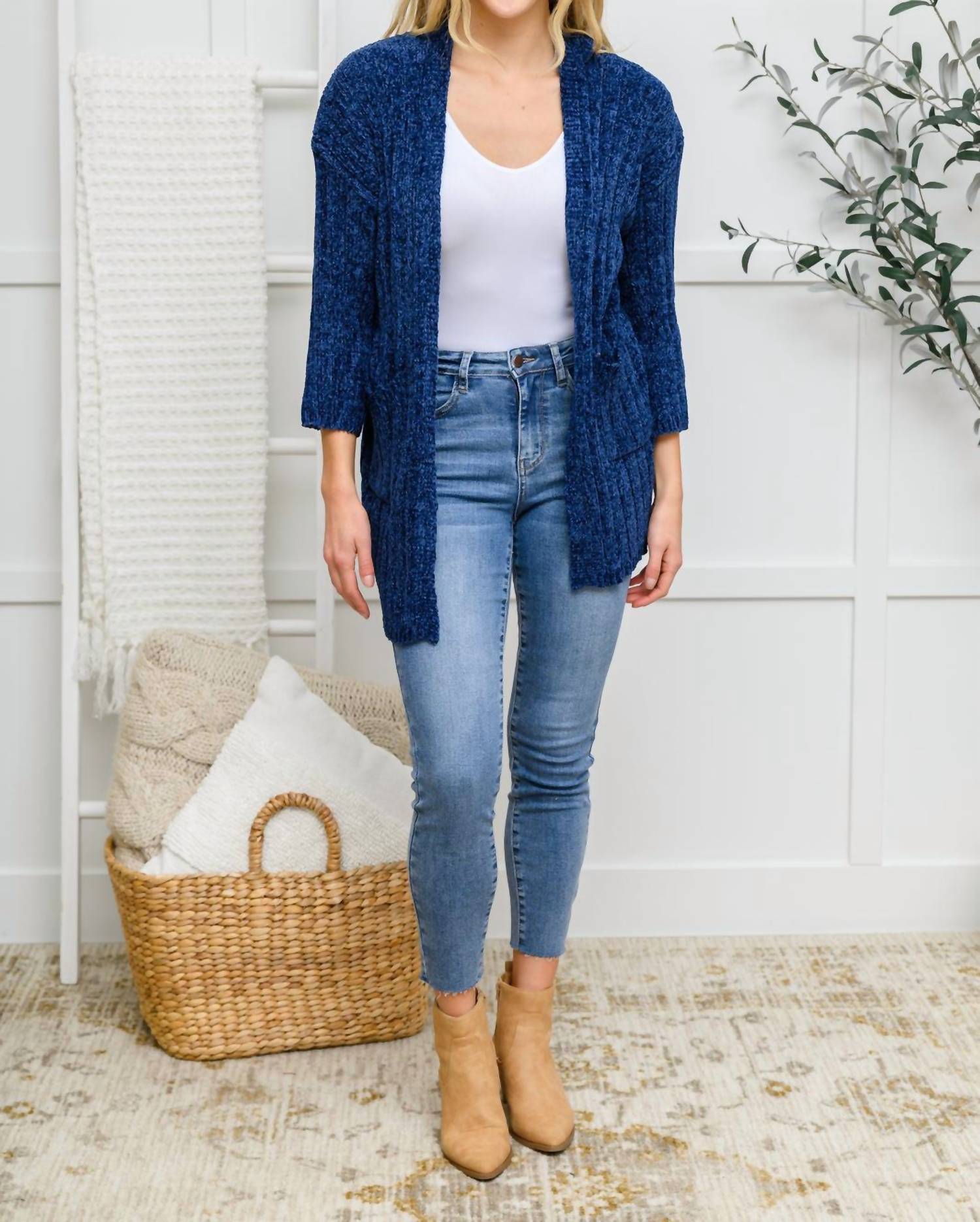 Davi & Dani - Mountain Mornings Cardigan