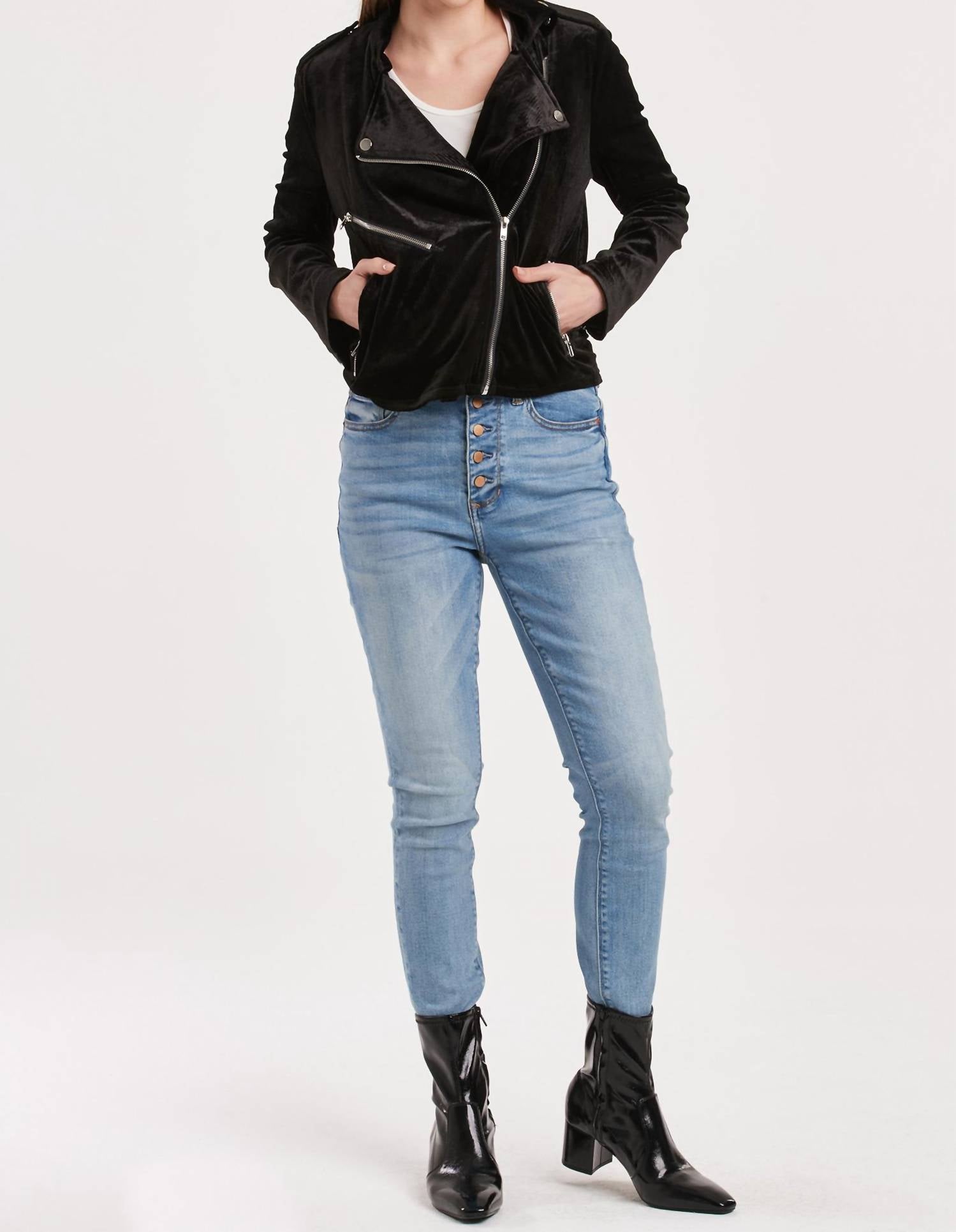 Another Love - Tahani Velvet Jacket