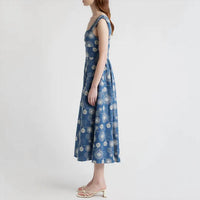 Zoe And Claire - Daydream Daisy Embroidered Midi Dress