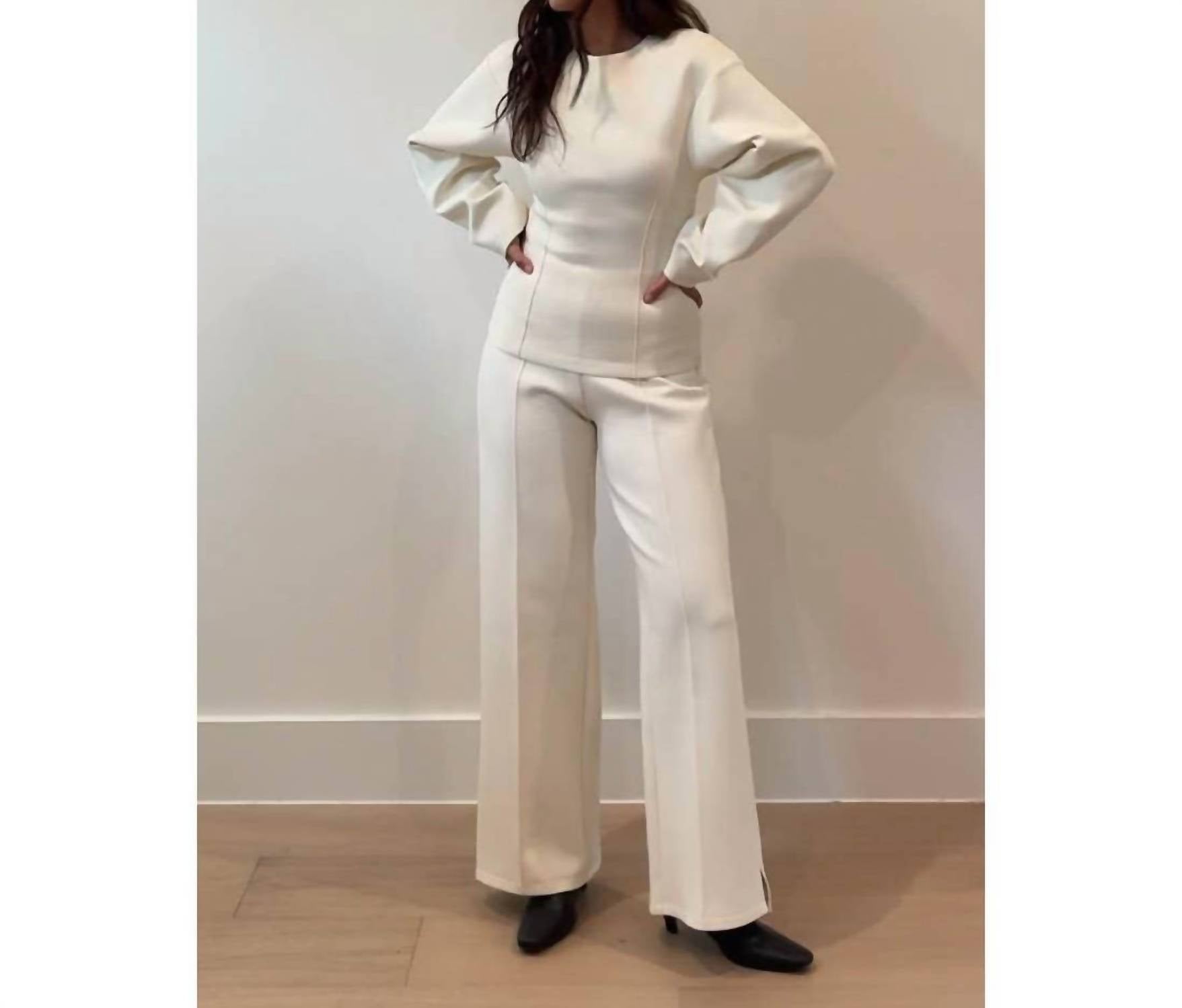 Et Clet - Statement Sleeve Fitted Waist Cotton Knit Top