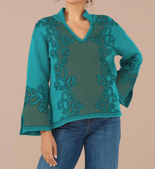 Alivia - Callie Knit V-neck Sweater