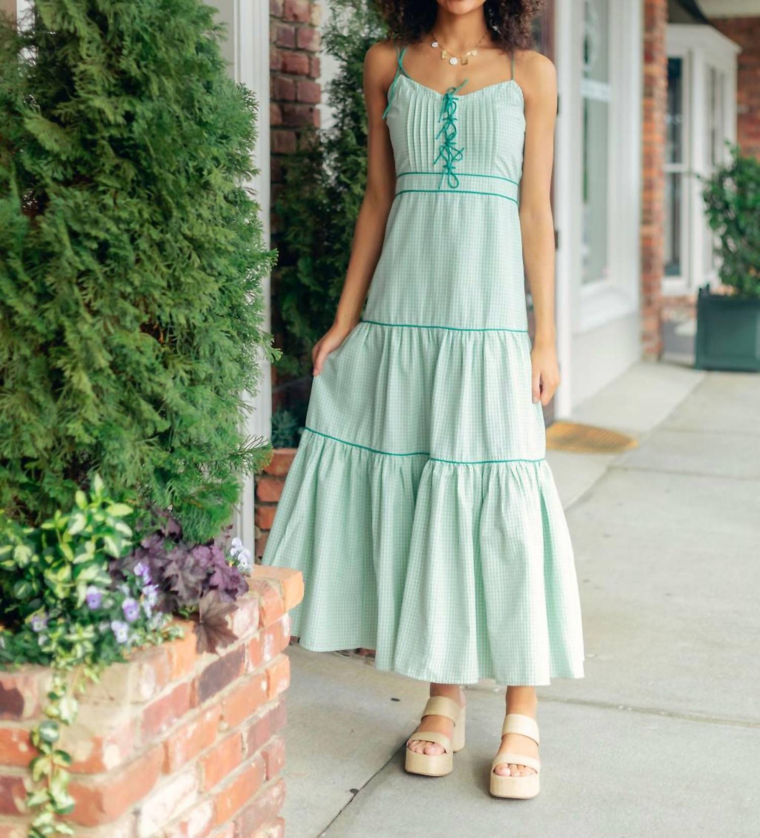 Never A Wallflower - Lindsey Long Dress