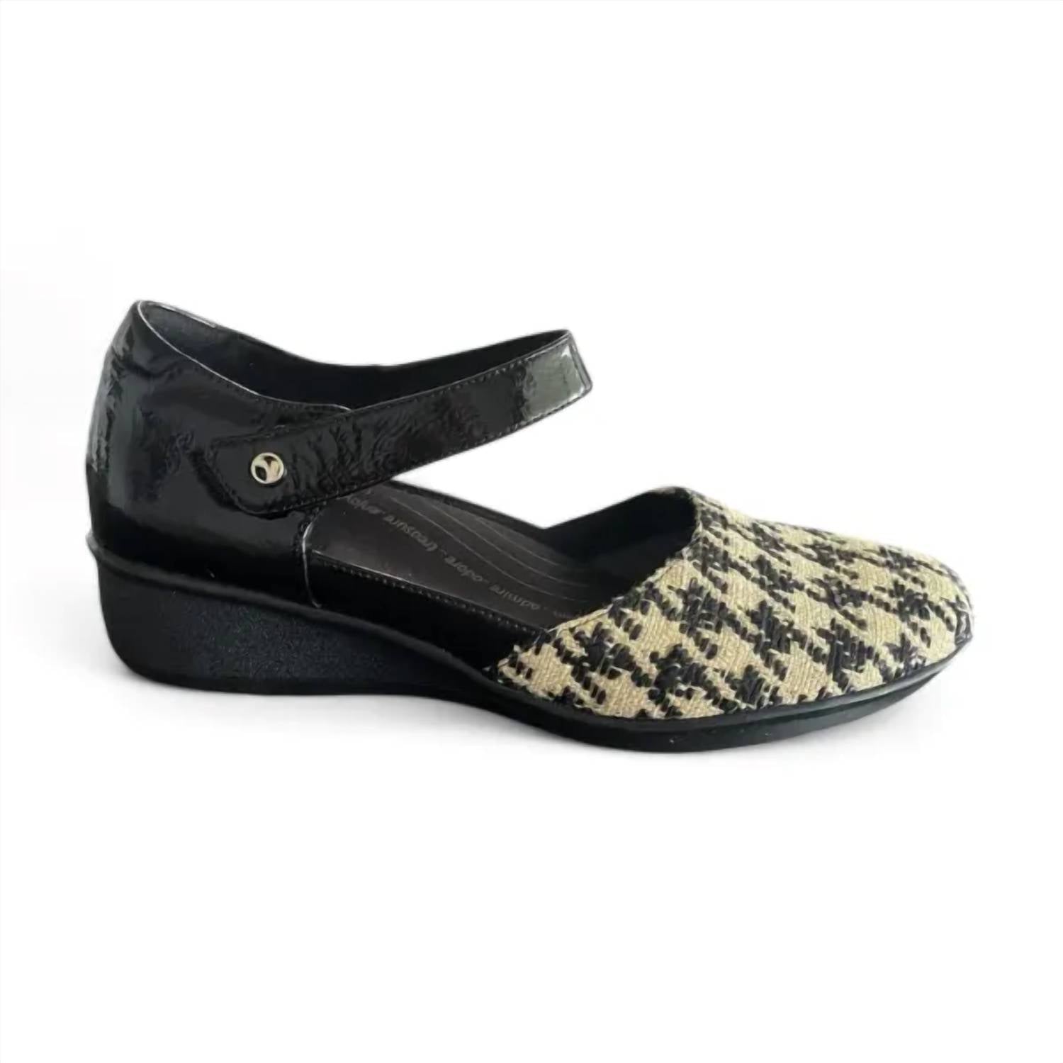 Revere - Women's Osaka Mary Jane Sandal