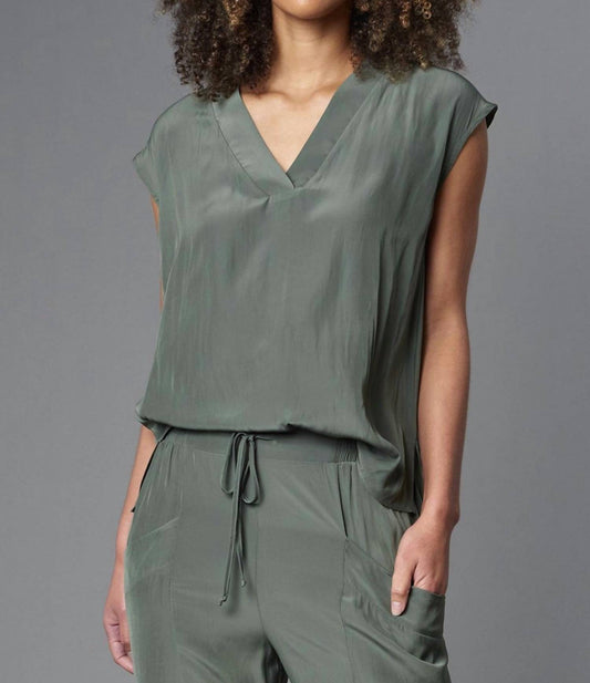 Lola & Sophie - D-SATIN TEE