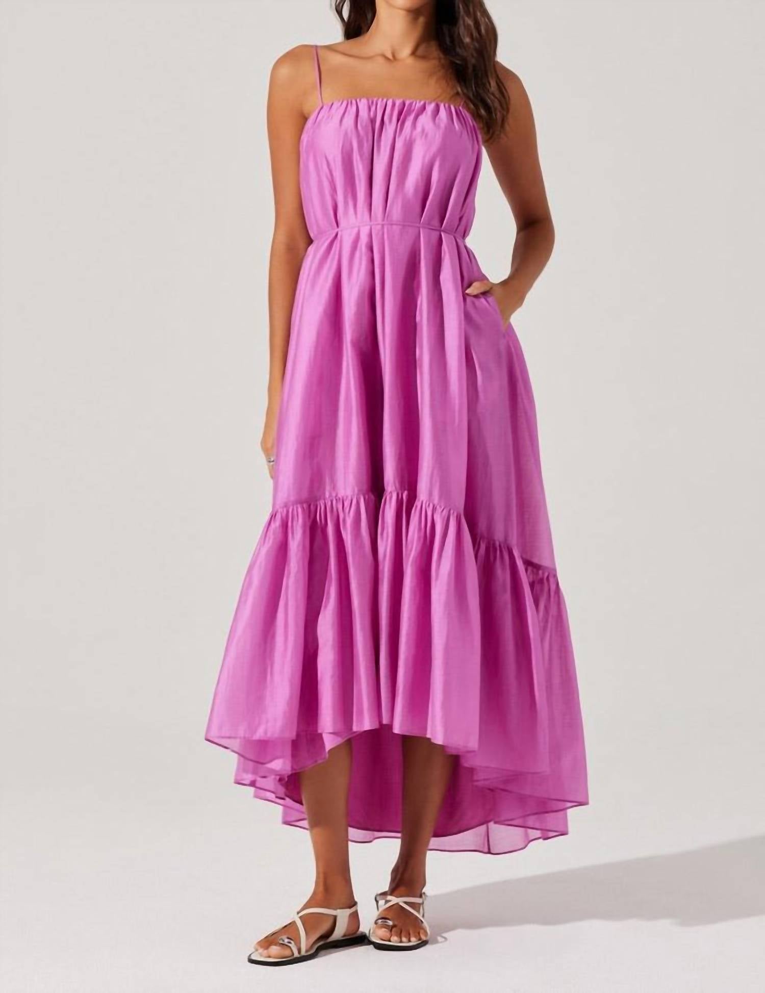 Astr - Elisha Midi Dress