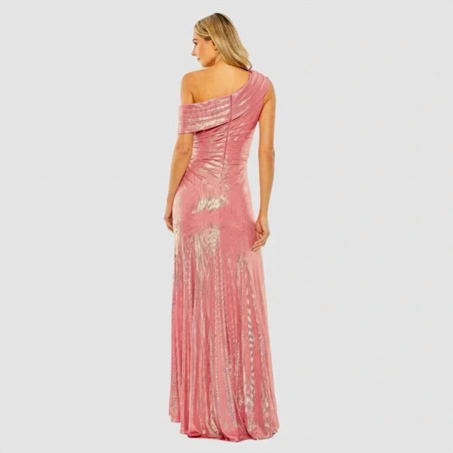 Mac Duggal - Metallic Off The Shoulder Ruched Waist Slit Gown