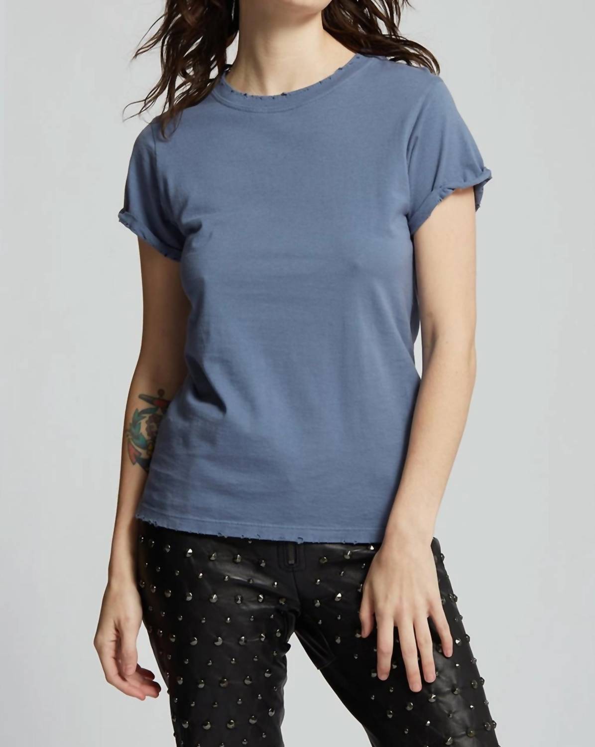 Fitted Tee