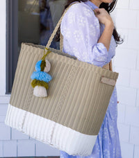 Squeeze De Citron - Women's Cafe Con Leche Citron Tote Bag