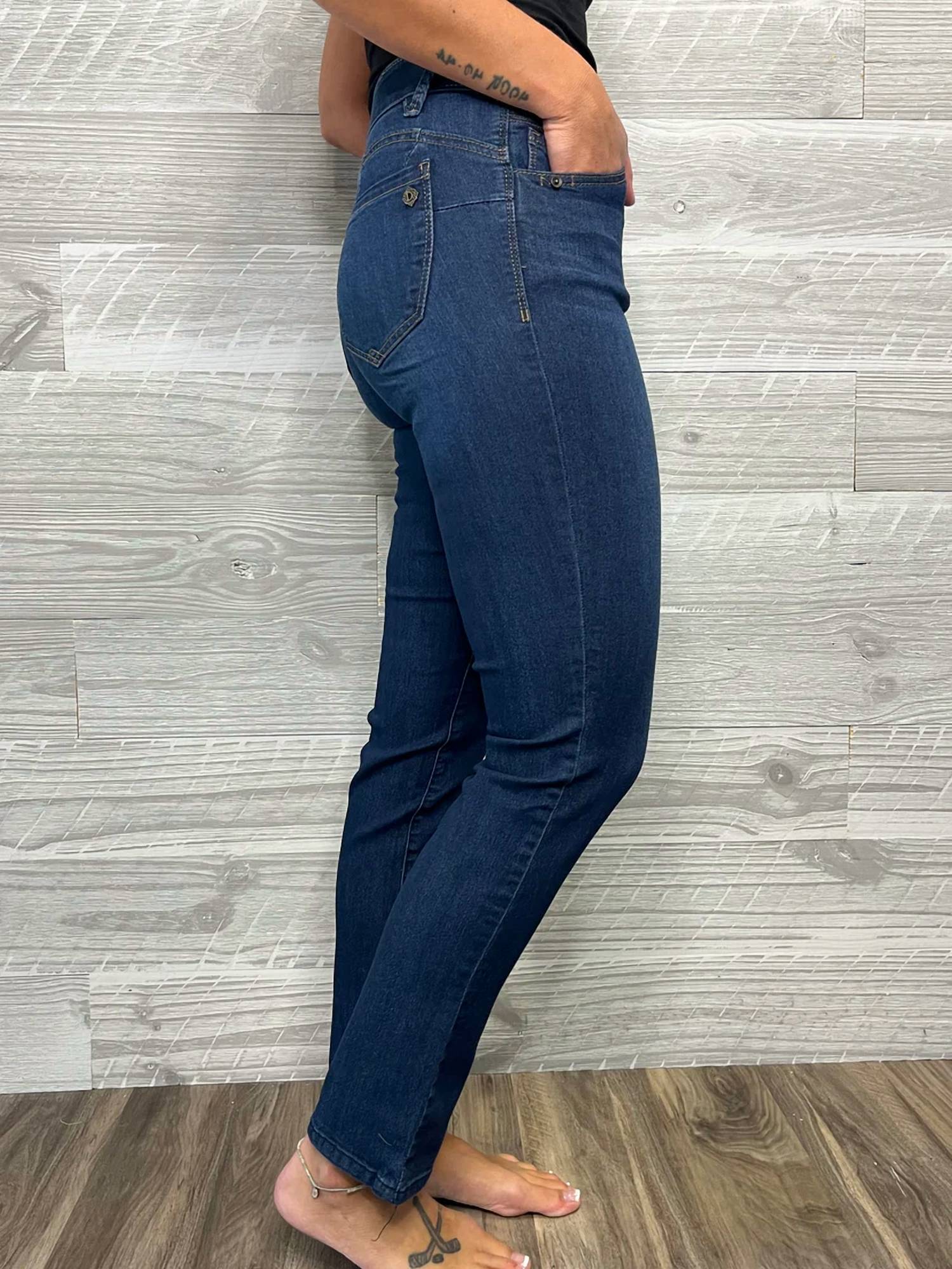 Democracy - Cascade Straight Leg Jeans