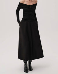 EXQUISE Jasmyn K.lonmg Sleeve Blouse in black - women's blouse