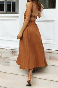 Sweetkama - Jovie Elastic Strap Back Sleeveless Midi Dress
