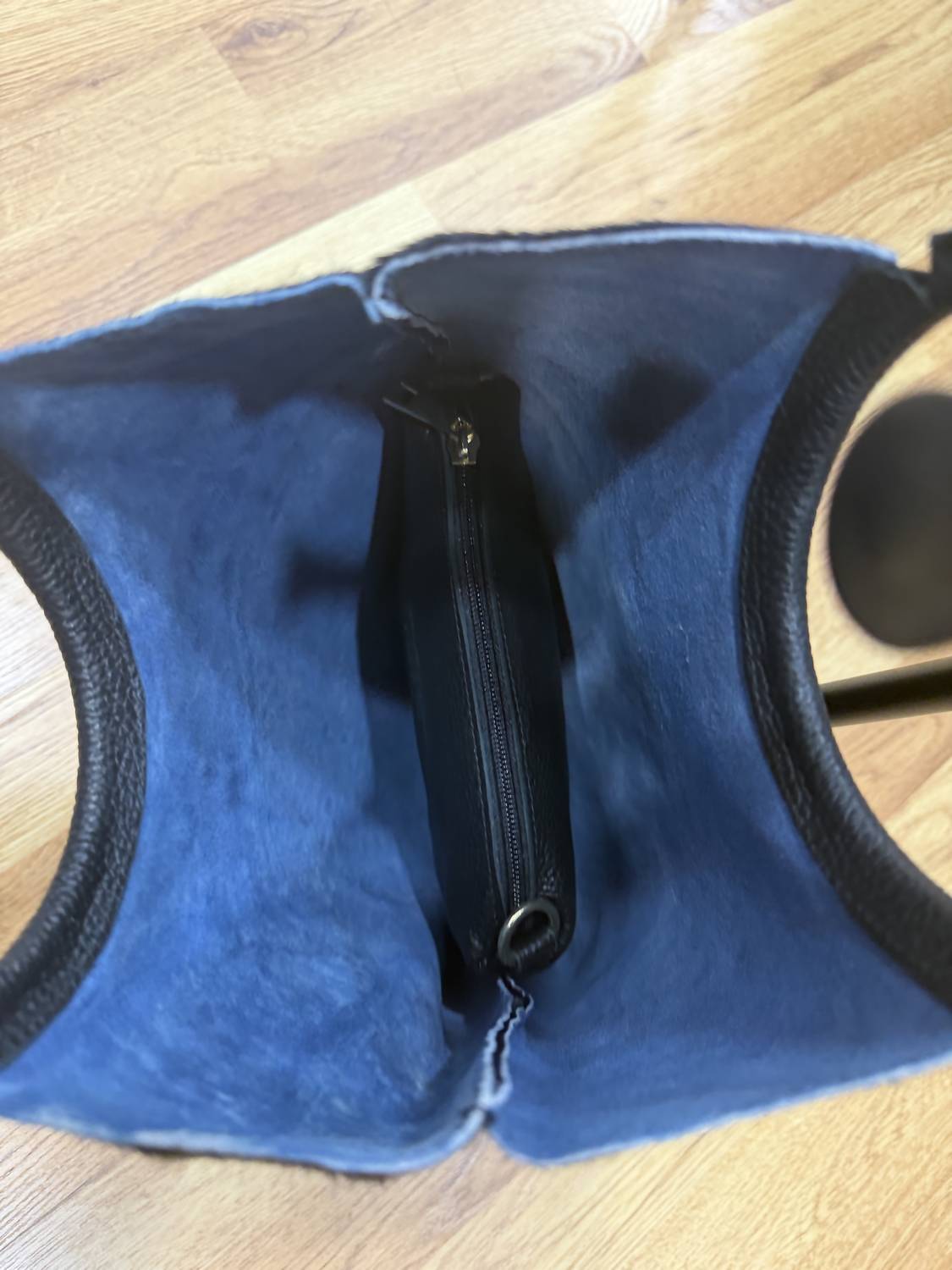 Charlie Leather - Women's Saveria Crossbody Bag