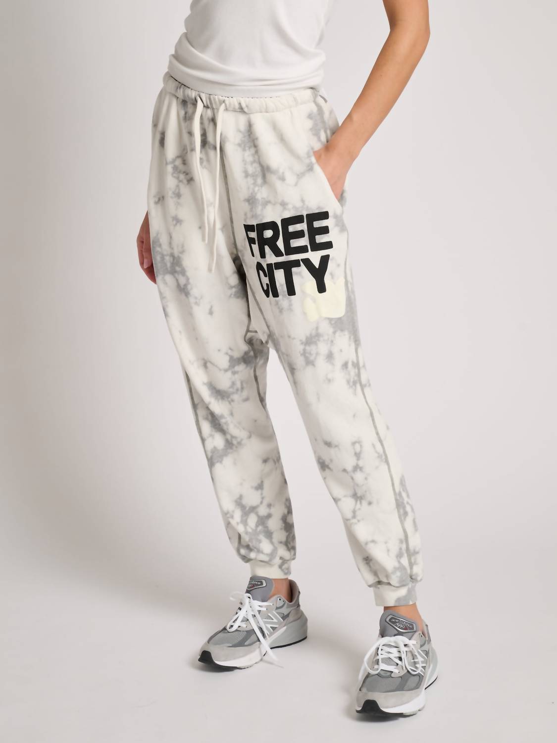 Freecity - Superbleachout Pocket Sweatpants