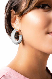 Gold & Honey - Women's Small Illusion Lucite Hoop Earrings In Neutrals