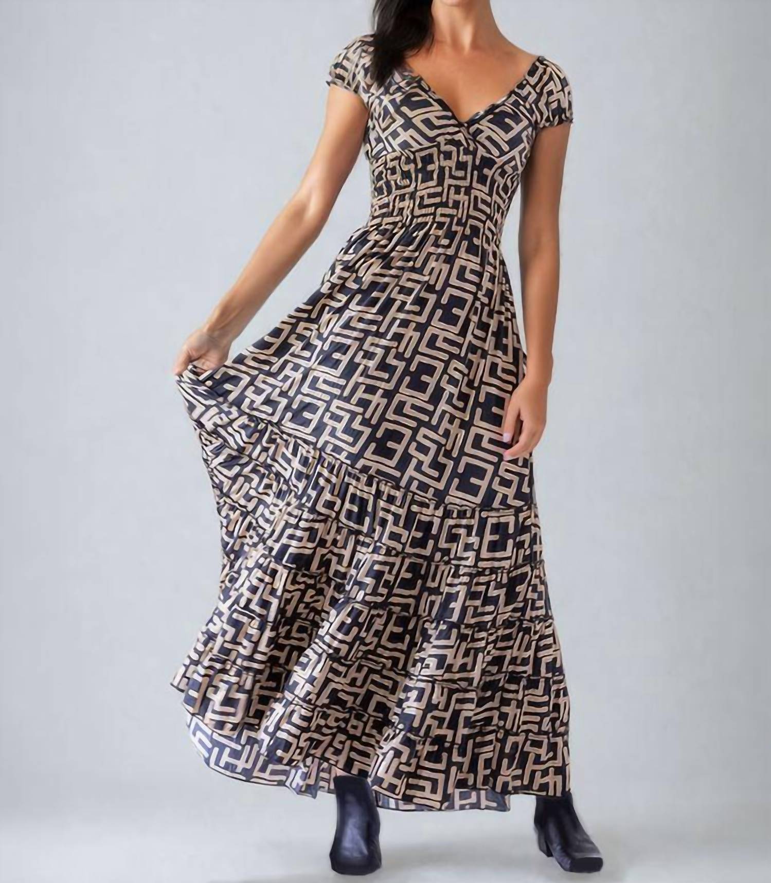 Cienna - Rosa Geo Maxi Dress