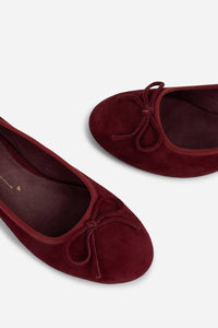 Intentionally Blank - Women's Bina Suede Kitten Heel Shoes