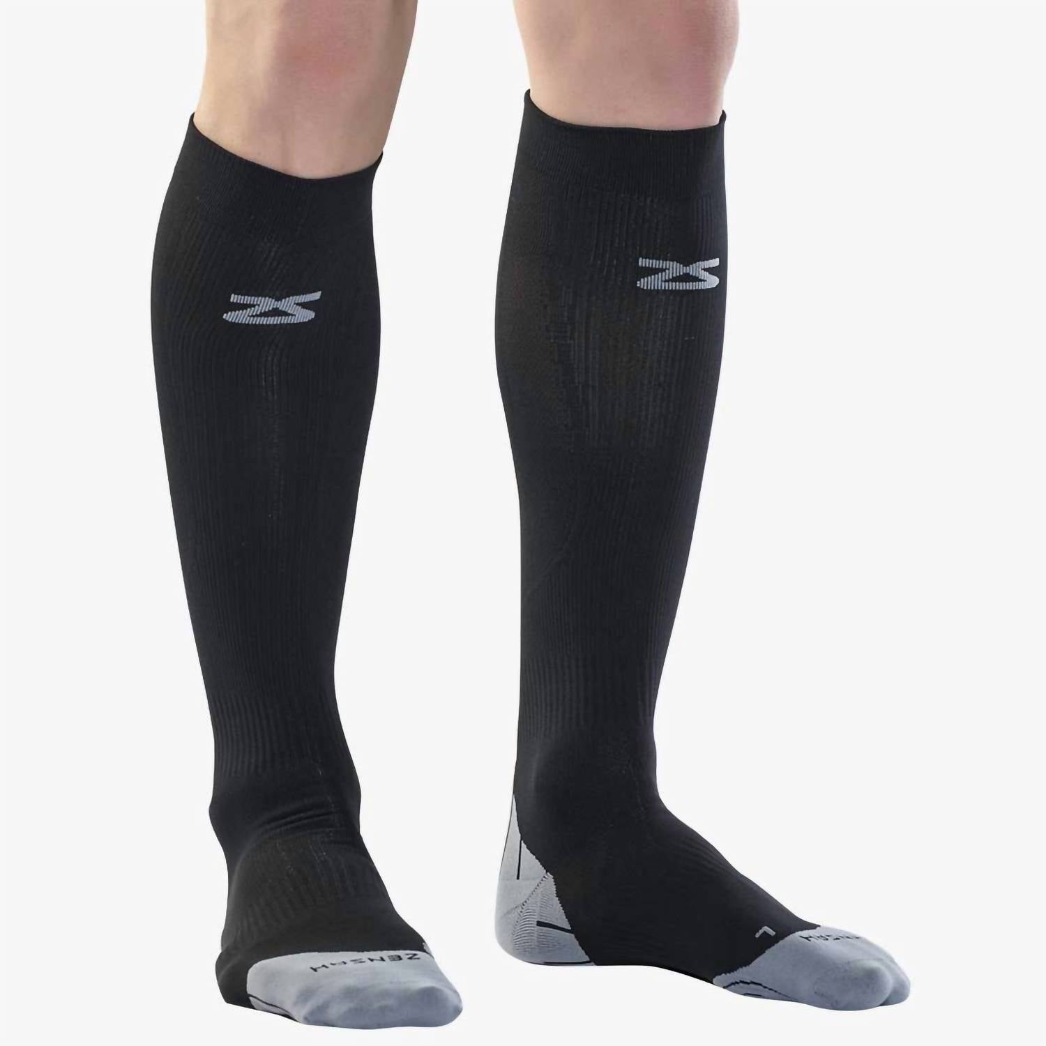 Zensah - Unisex Tech and Compression Light Cushion Socks
