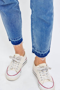 Judy Blue - Rigid Magic Release Hem Boyfriend