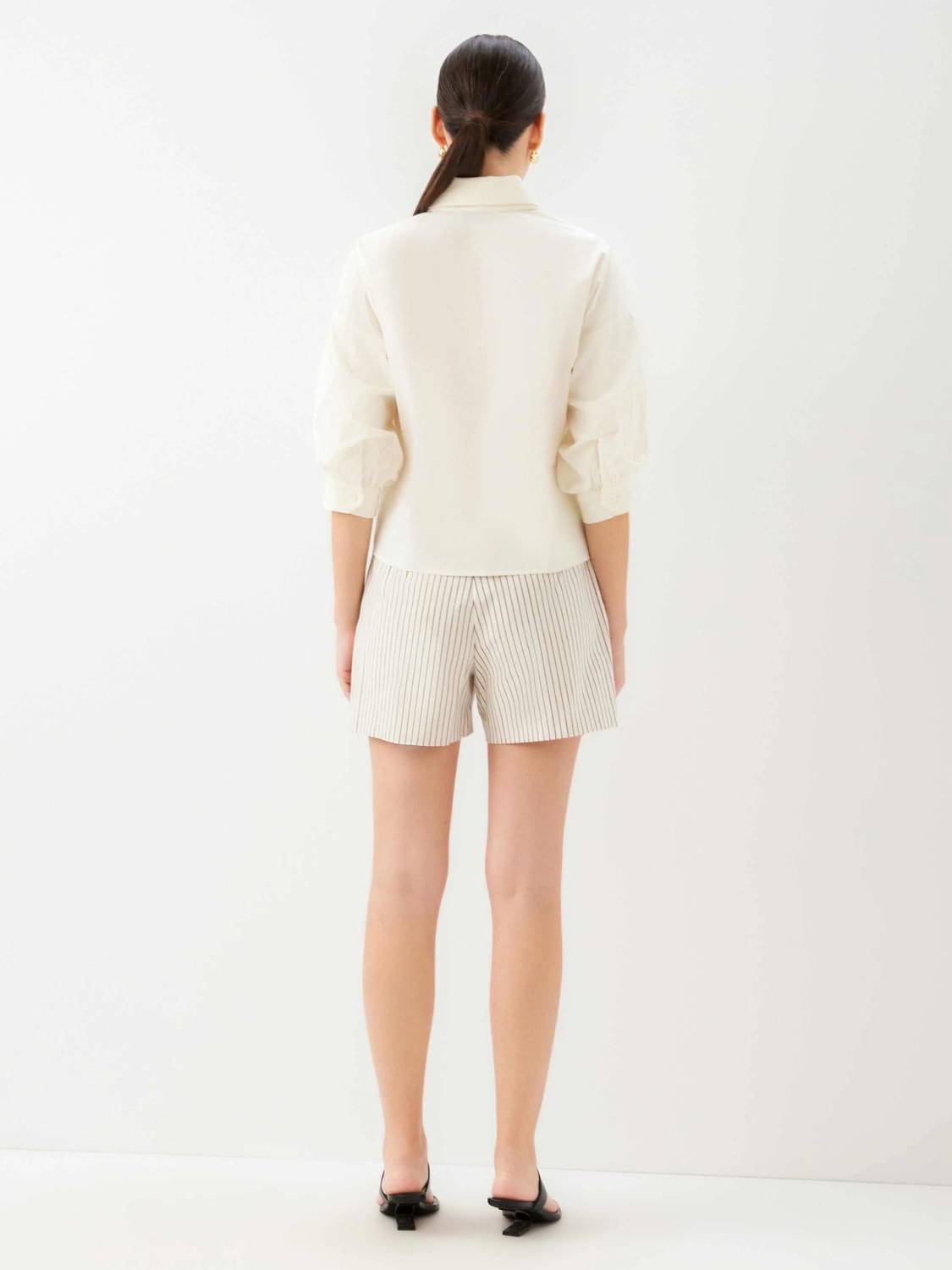 Fifteen Twenty - Women's Jena Lantern Sleeve Tie-front Top