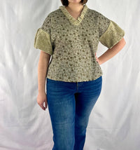 Voy - Women's The Stella Shimmer Blouse