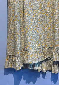 Dress Forum - Women's Ditsy Floral Shirred Ruffle Trim Mini Dress