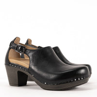Dansko - Women's Sassy Clogs