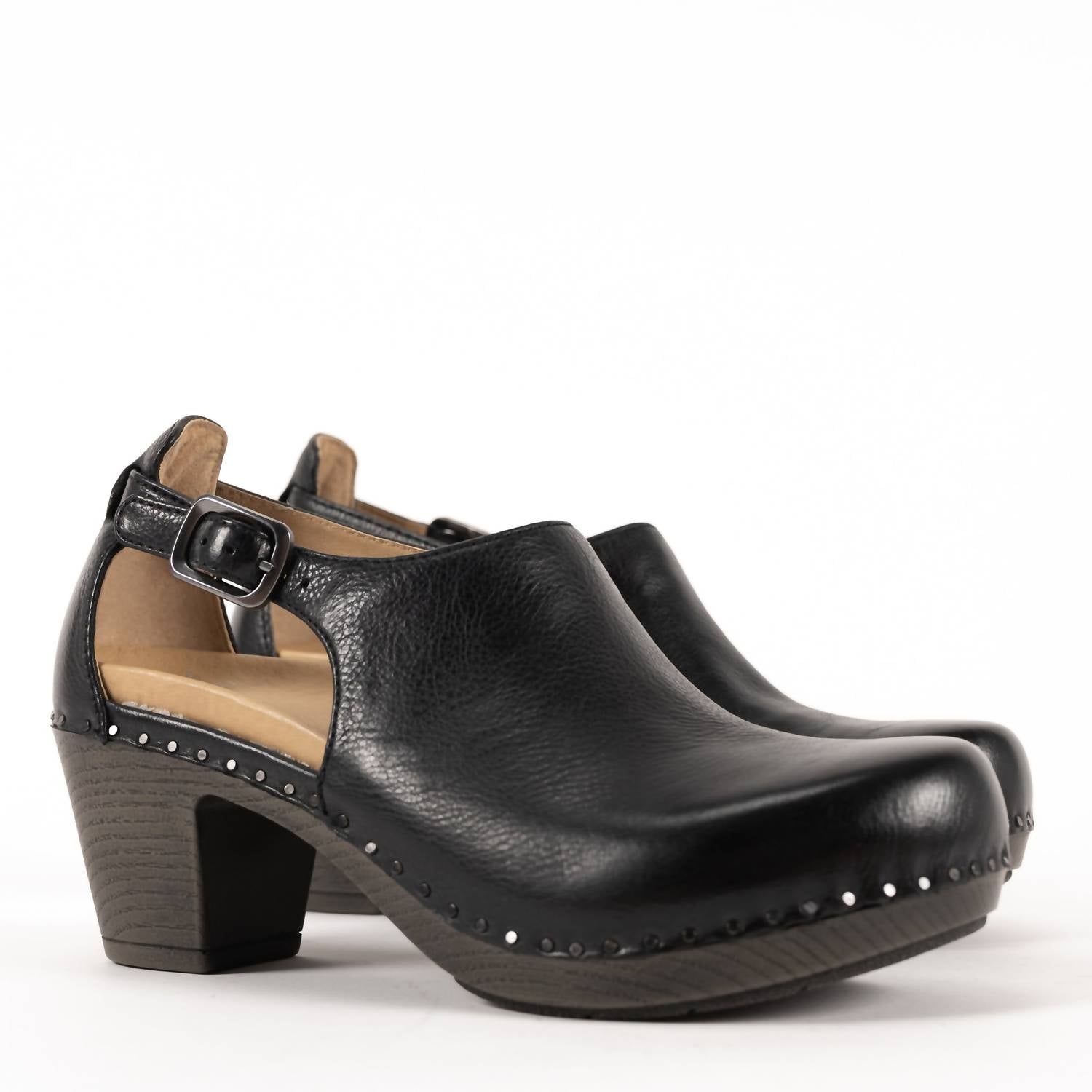 Dansko - Women's Sassy Clogs