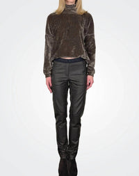 Beate Heymann Elastic-waist Jogger in brown bark - women's pants - detail view