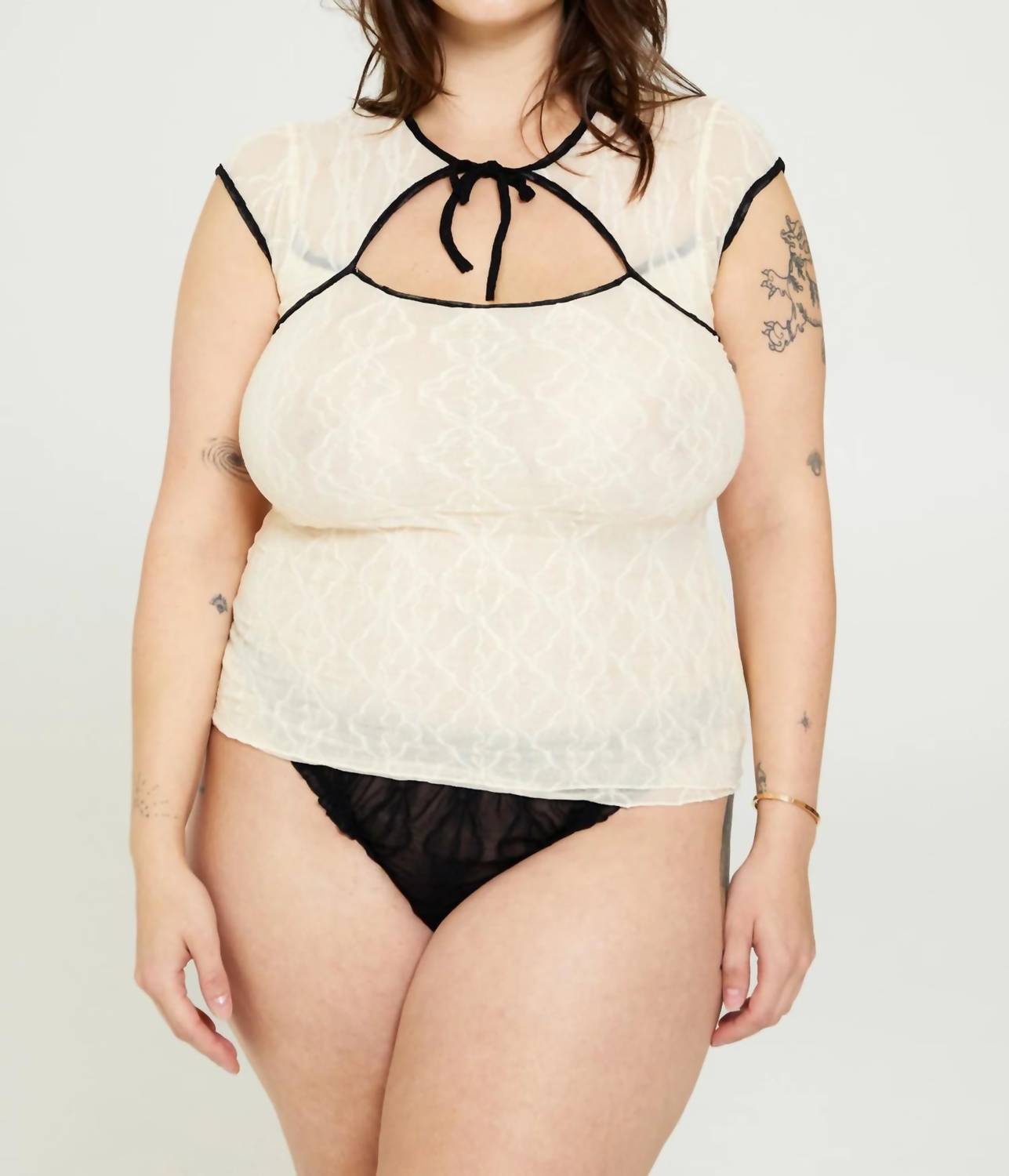 Find Me Now - Mariposa Lace Bow Tee
