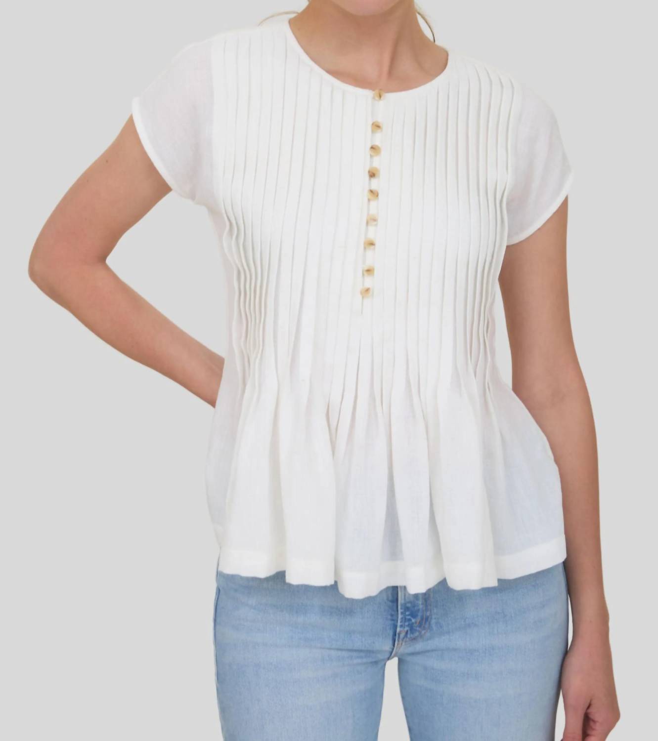 Zoe And Claire - Soft Spoken Pleat Top