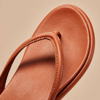 Olukai - Women's Tiare Leather Sandals