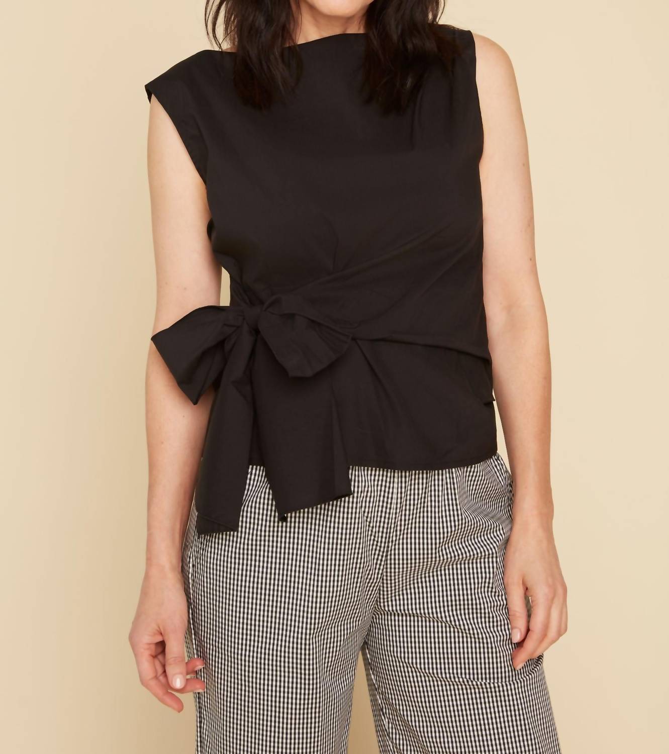 Renuar - Sleeveless Tie Top