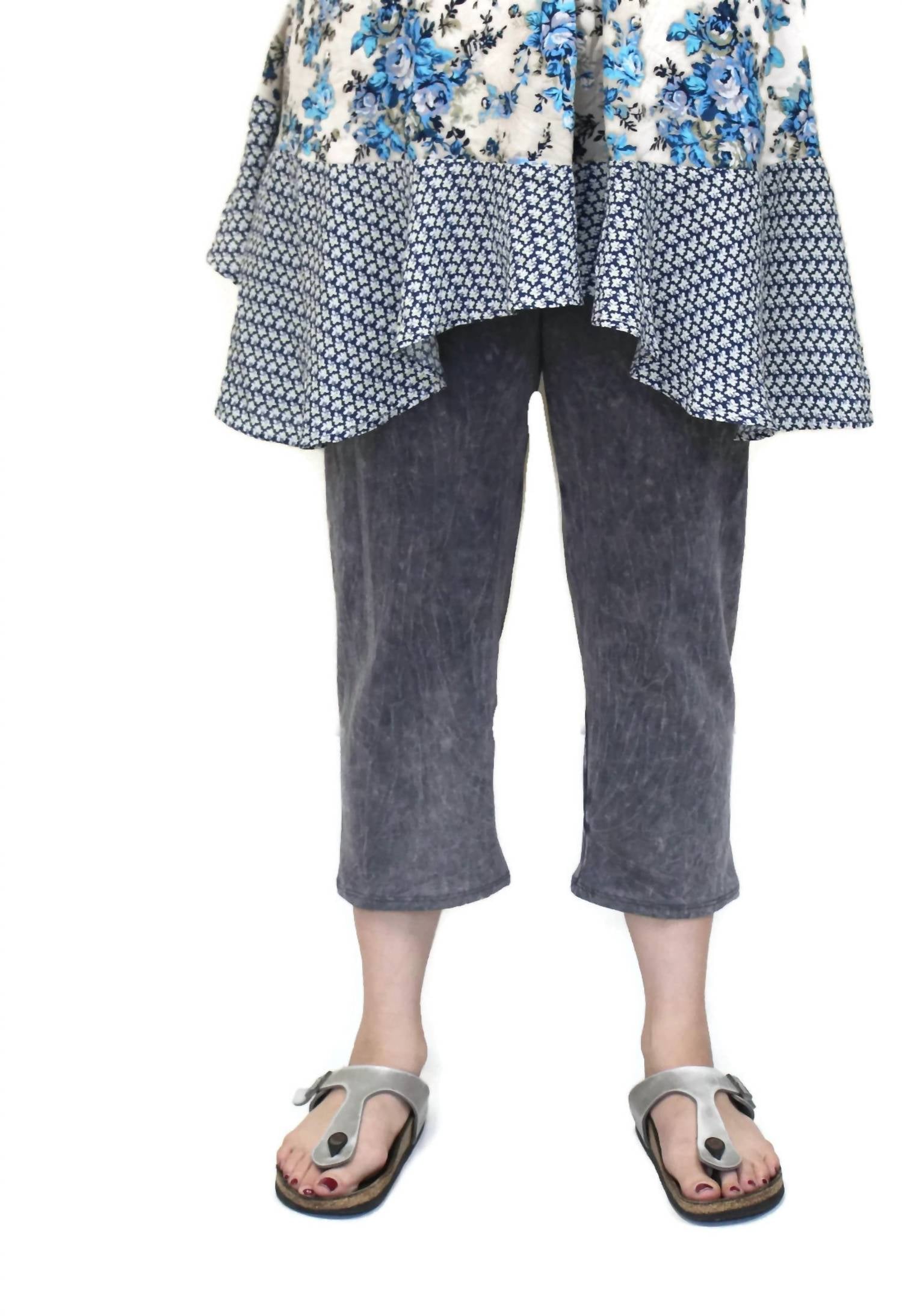 Jess & Jane Mineral Washed Cotton Legging Capri Pants in midnight grey - women's pants
