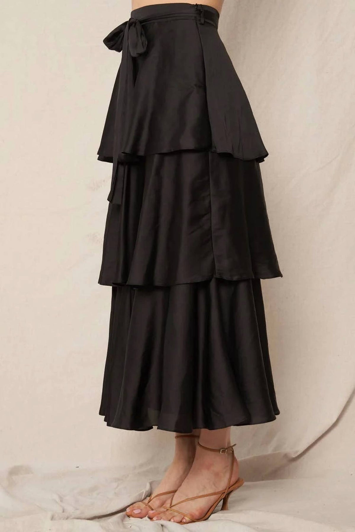 En Creme - Belted Satin Tiered Midi Skirt