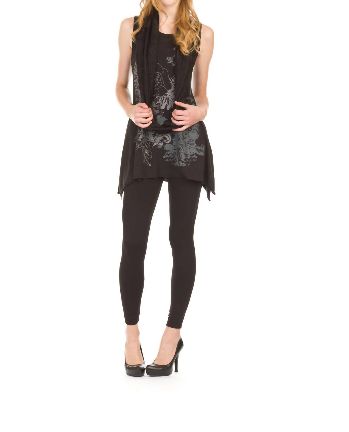 Papillon - Place Print Angle Hem Top
