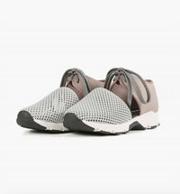 All Black - Women's Amazing Mesh Sneakers