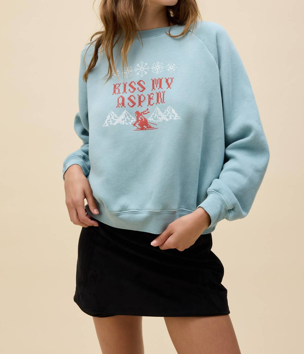 Daydreamer - Kiss My Aspen Shrunken Raglan Sweatshirt