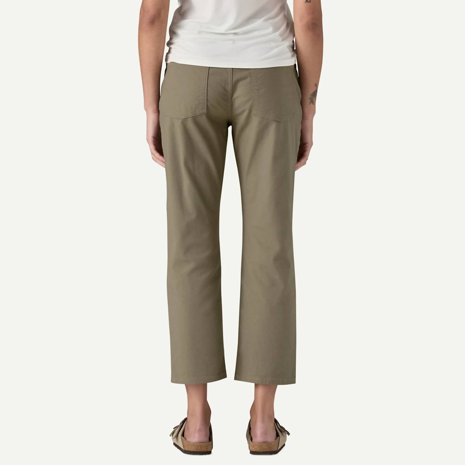 Patagonia - Women's Classic Straight Canvas Pants