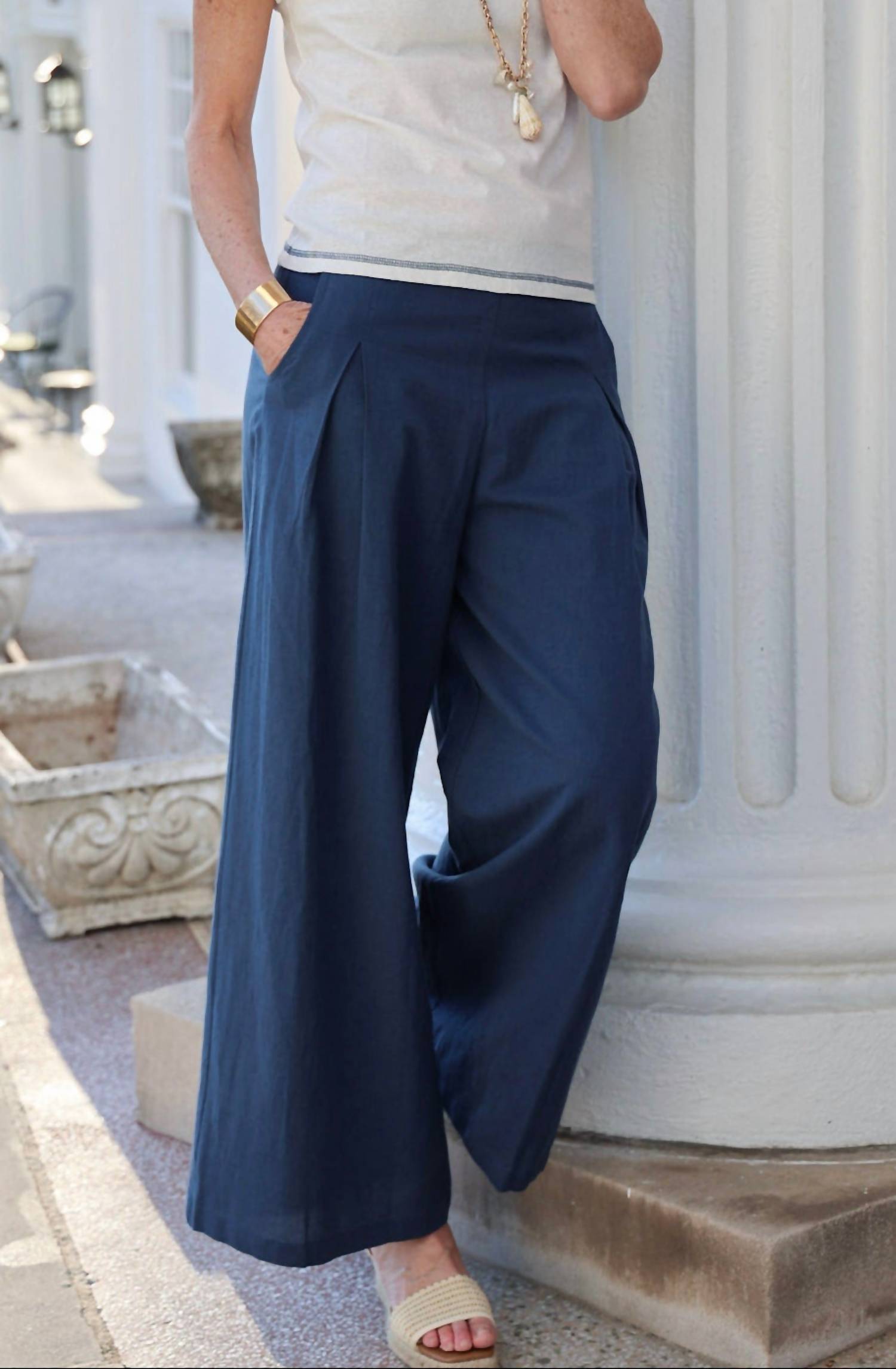 Ex-Voto Hayley Pant in navy - women's pants