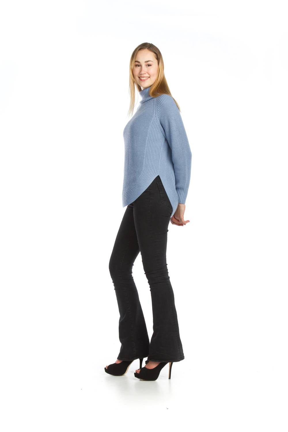 Papillon - Ribbed Knit Shirt Hem Sweater