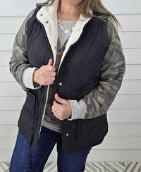 Staccato - Sherpa Lined Quilted Tie Vest