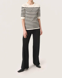 Soaked In Luxury - Spina Slim Fit Crew Neck Pullover Sweater