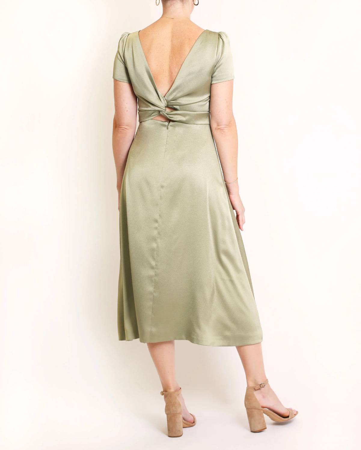 Camilyn Beth - Elin Midi Dress