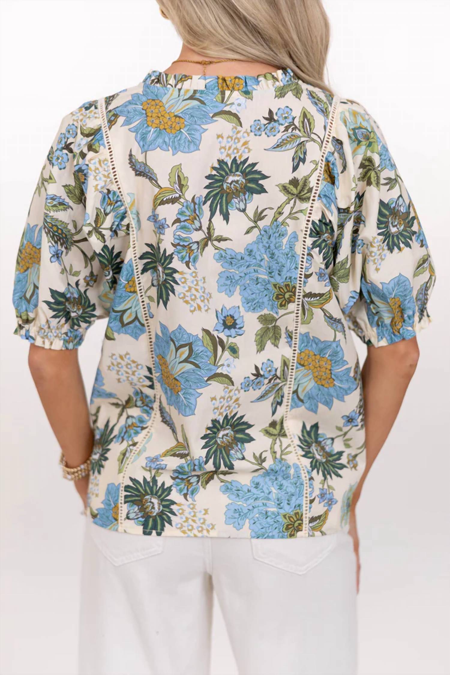 Thml - Short Sleeve Floral Print V-Neck Top