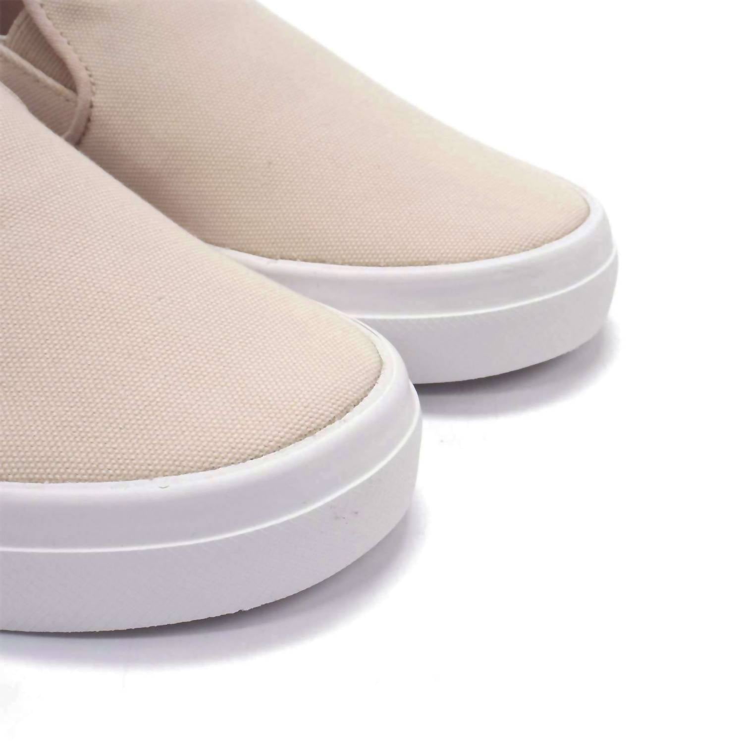 Lacoste - Women's Jump Serve Sneaker