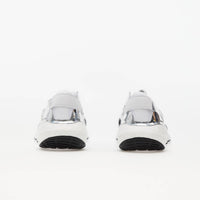 Adidas - Women's Ultraboost 22 Sneaker