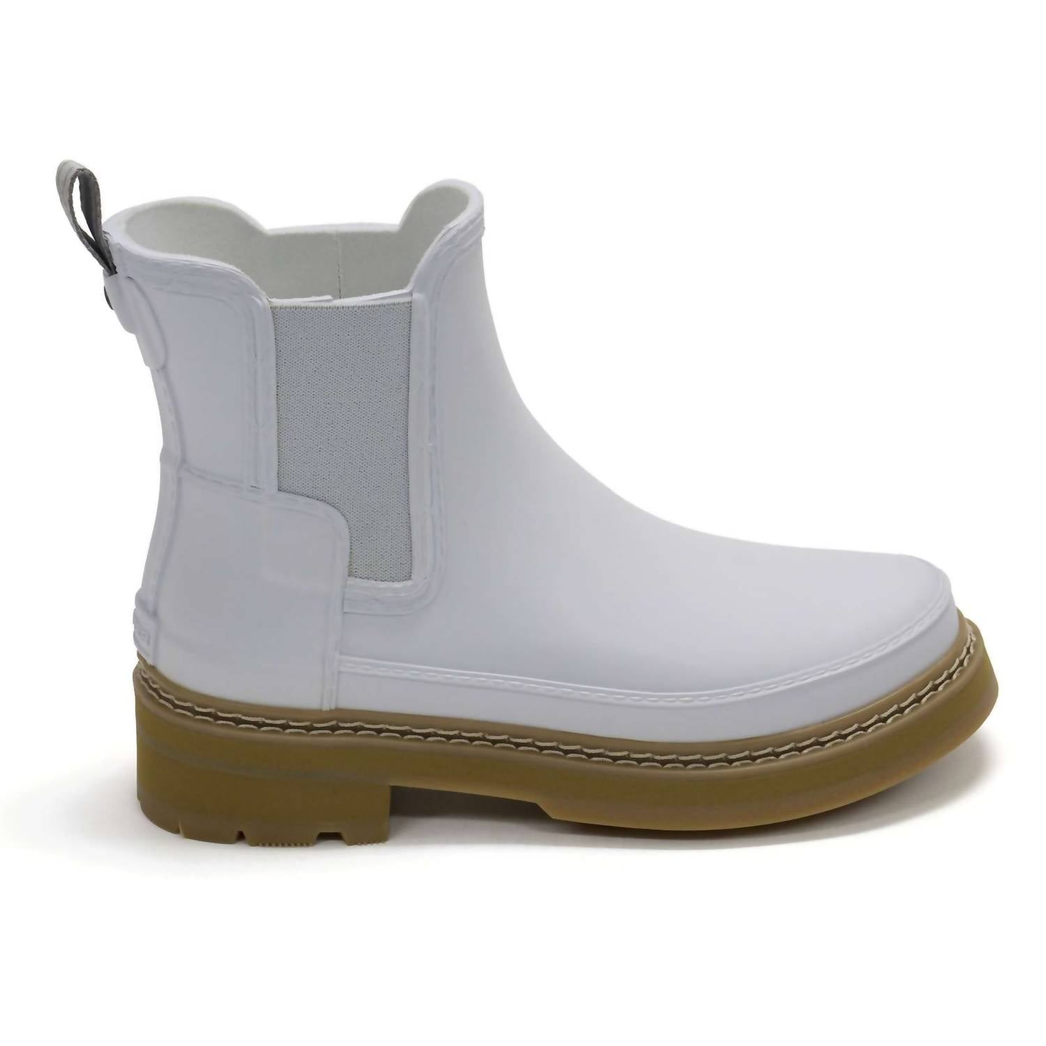 HUNTER Women's Refined Stitch Detail Slim Fit Chelsea Boots in spurrey - women's shoe - detail view
