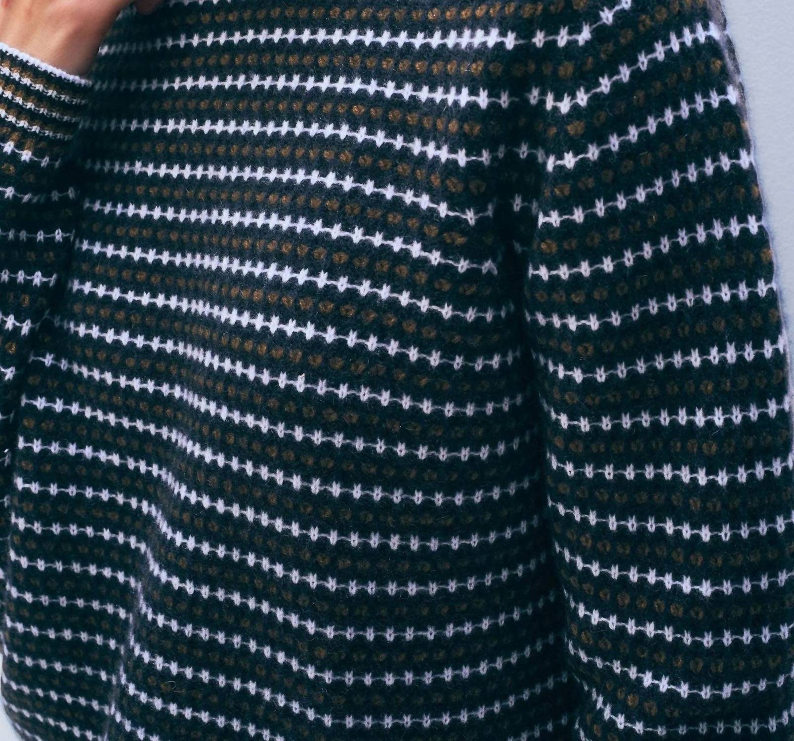 White + Warren - Cashmere Textured Stripe Crew Sweater
